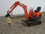 Kubota minigraver med nedbrydningshammer